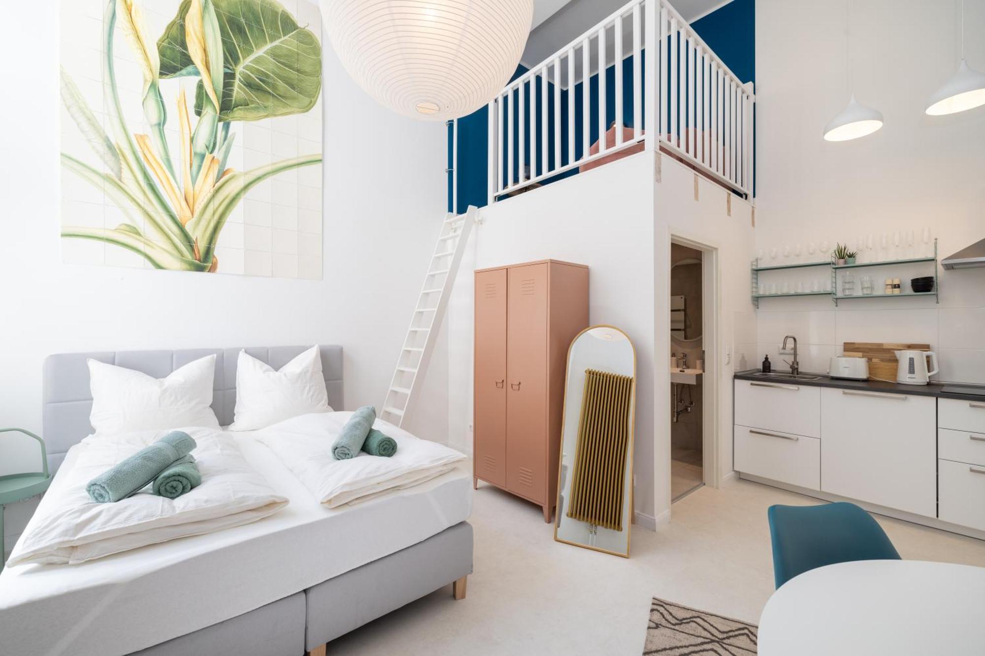 Great 2-Room Loft With 2 Bathrooms And 2 Kitchen Berlin Exterior photo